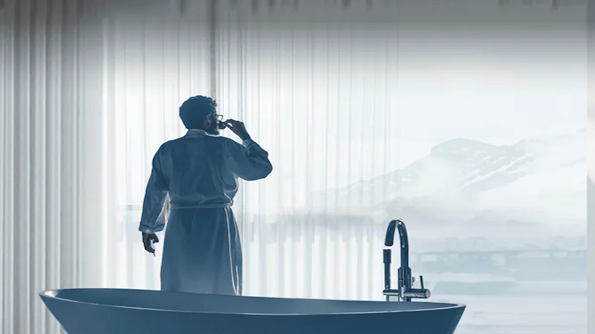 کرکره برقی در تابستان